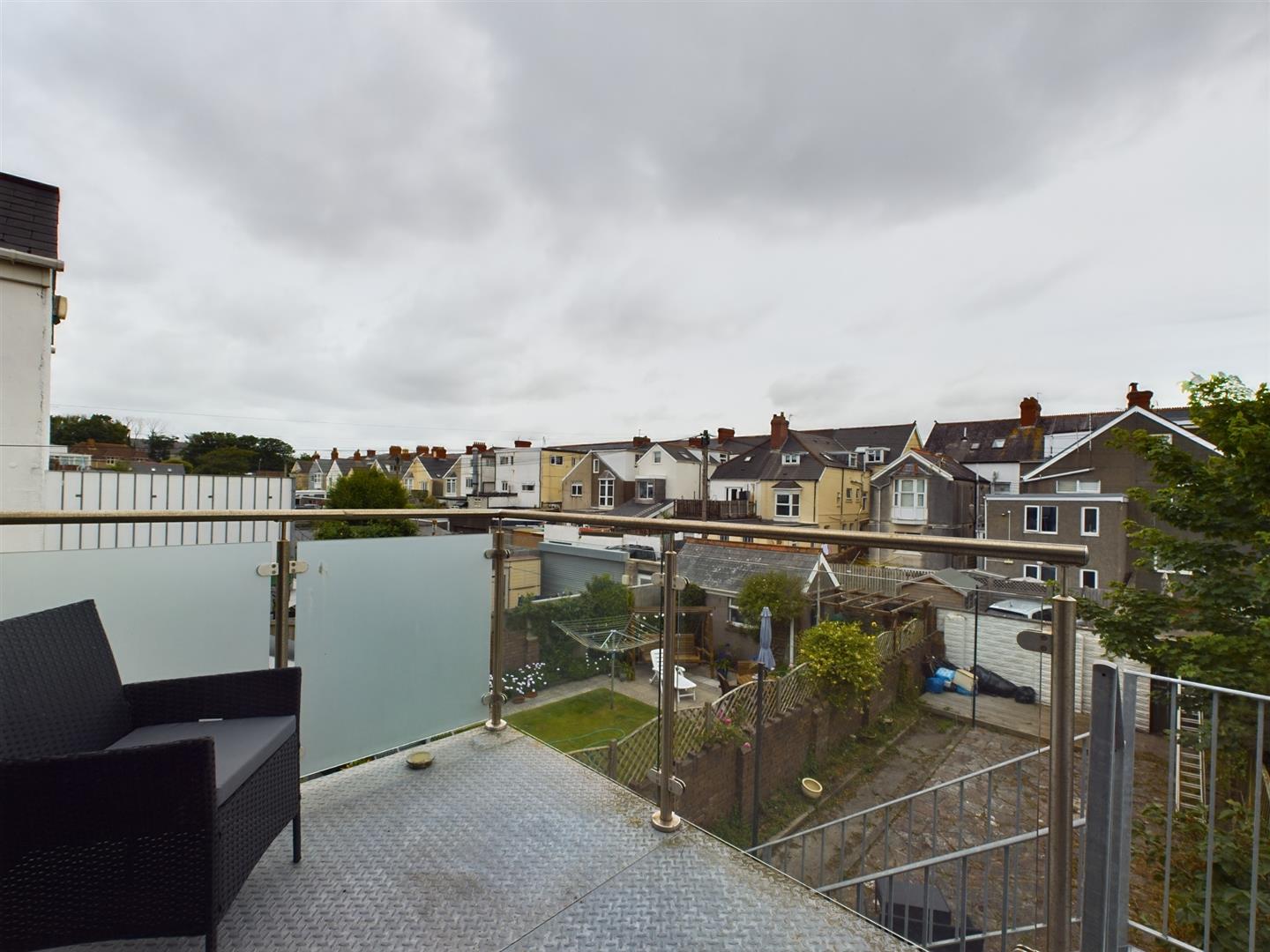 Esplanade Avenue, Porthcawl McHattons Estate Agents, Bridgend